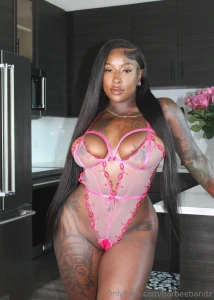 Not much cooking going on unless you count how hot i look in here part 1