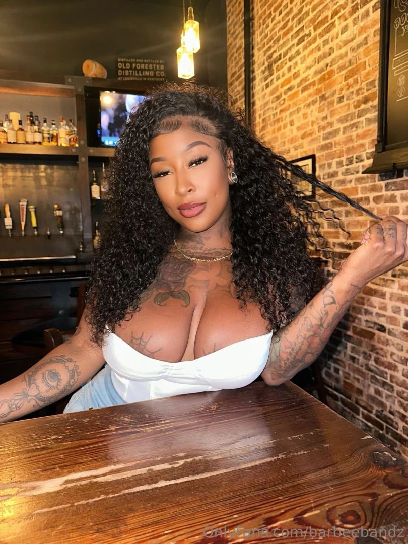 Pov i m your date and i m already makin you nervous 