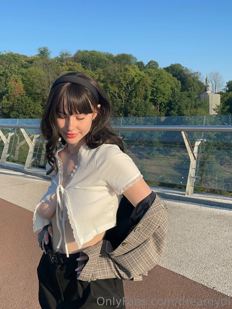 It was such a hot and sunny day today tip me under this post and ill 