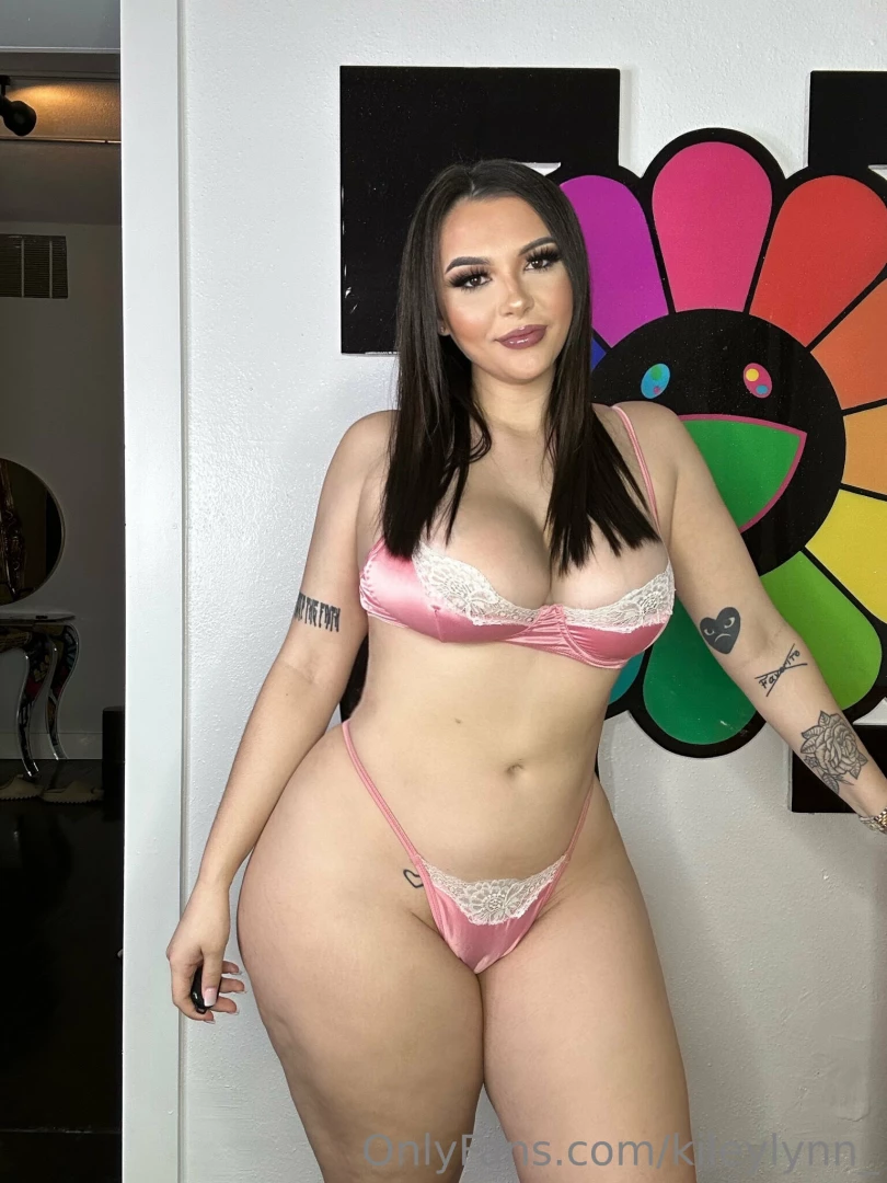 Pretty in pink part 1885 