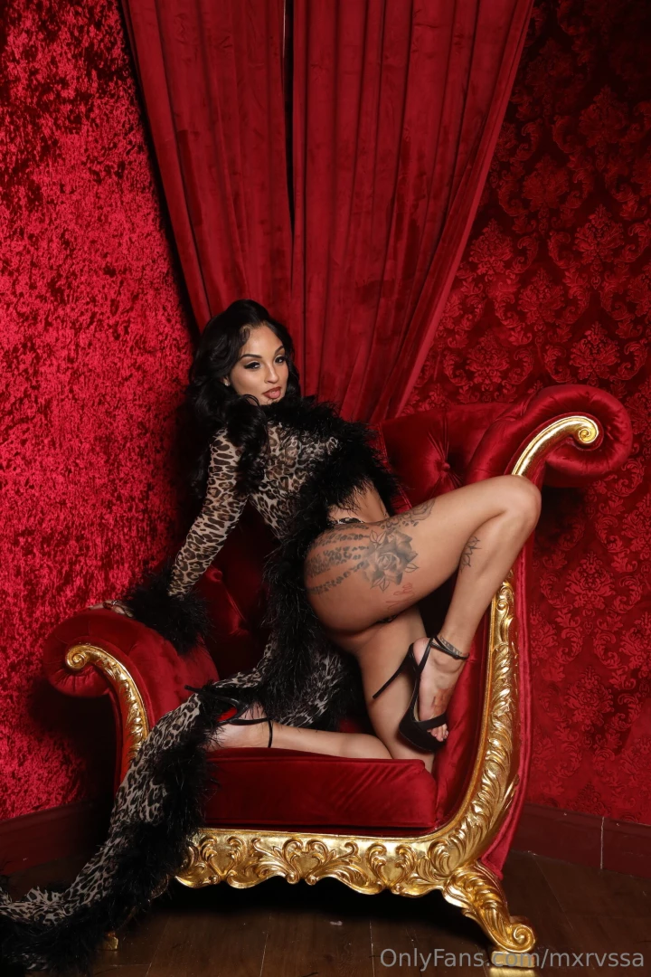 Just wanted to wish you a happy valentine s day 