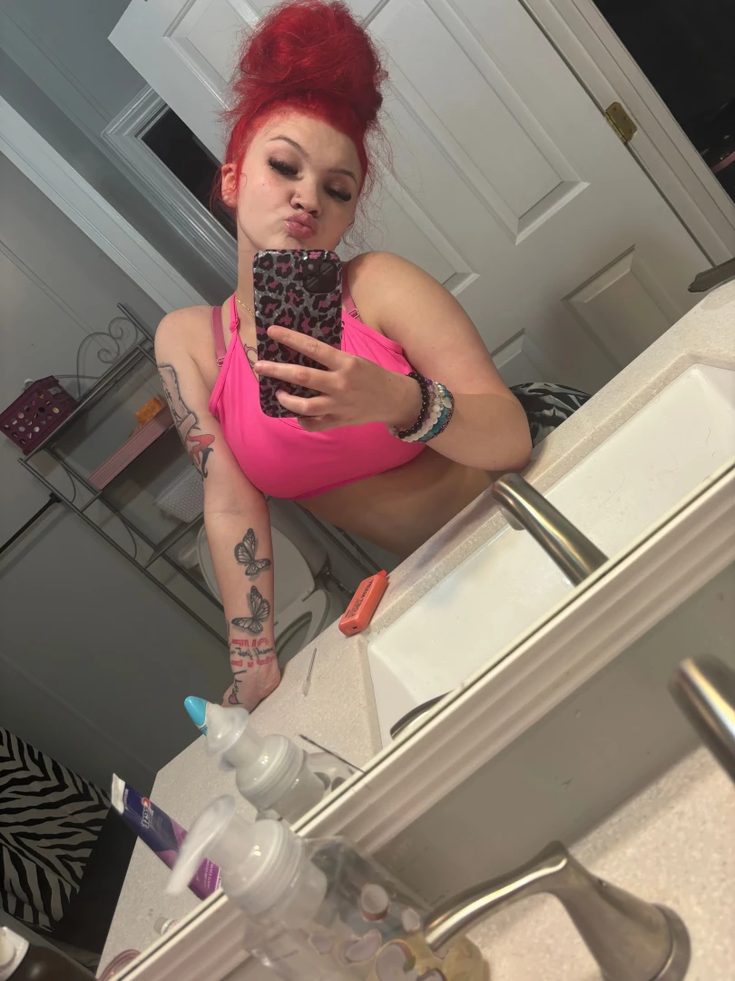 Mirror s steamy but not as hot as what i m about to show you next 