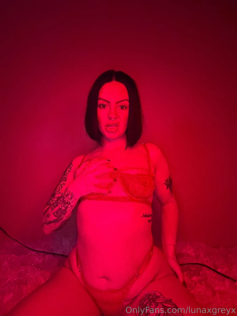 I wanna be someone s valentine cum all over their face 