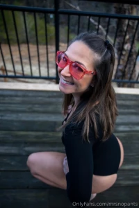 Seeing the world through rose-colored glasses and thinking about all