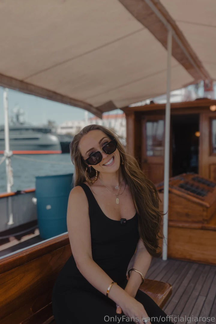 Wanna come play captain 