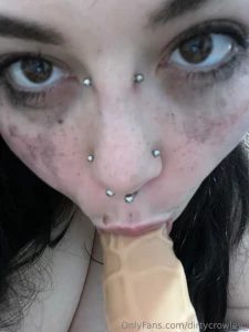 Si no me vas a ahogar hasta correrme el maquillaje y dejar que te