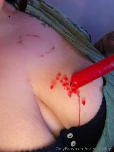 Te imagino siendo t quien me pone perdida de cera y uff