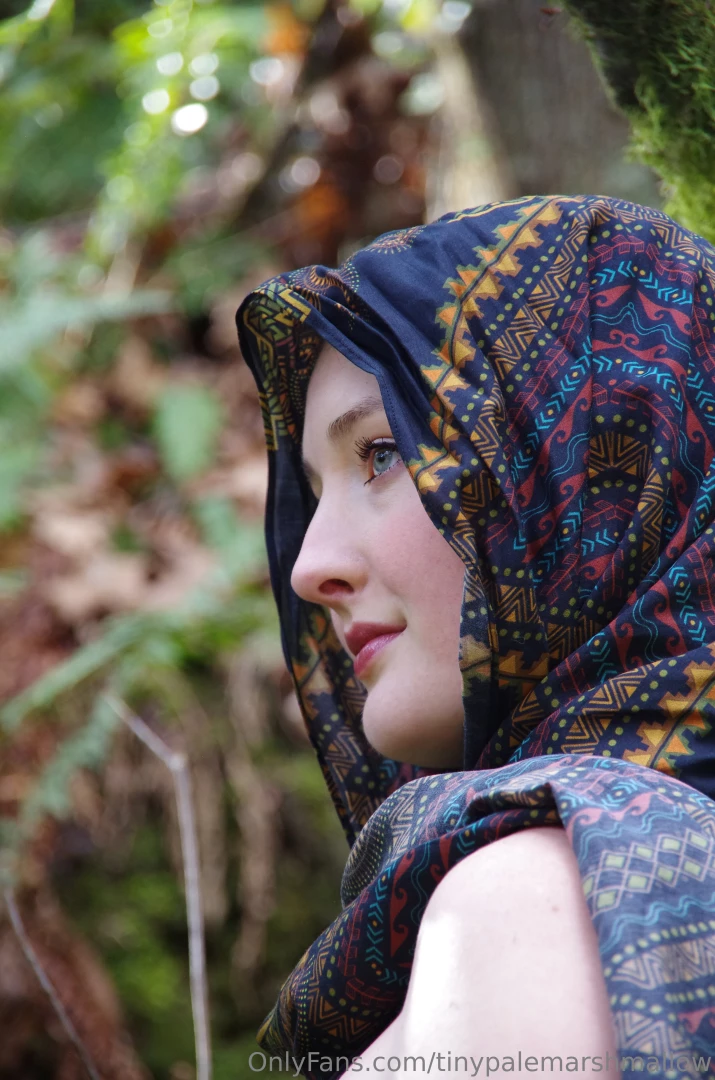 Had some real fun doing this forest nymph shoot let me know which is part 2 