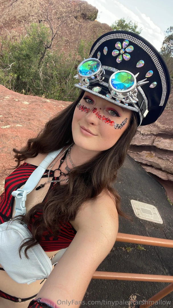 That s a whole lotta leg for me to wrap around your face how tall do part 1 