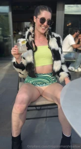 Hii just wanted to let ya know that i m back and that i missed you all part 1