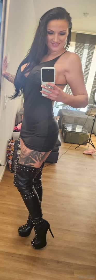If friday was an outfit 