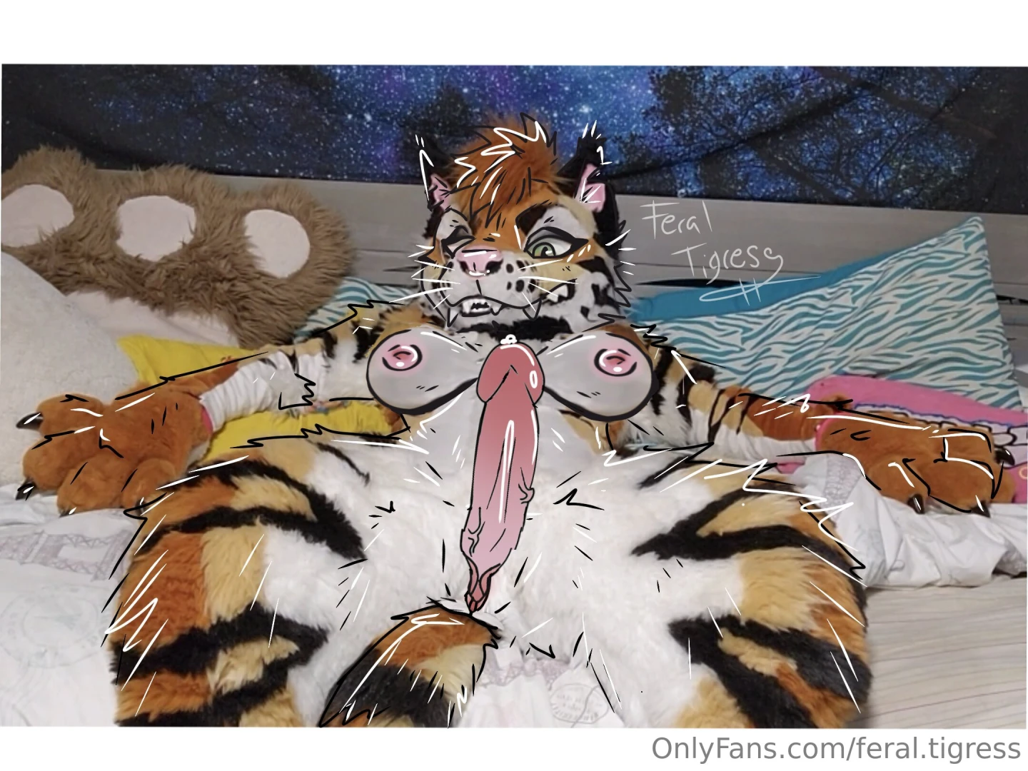 Purring come cuddle this naked kitty i want to feel that warm body 