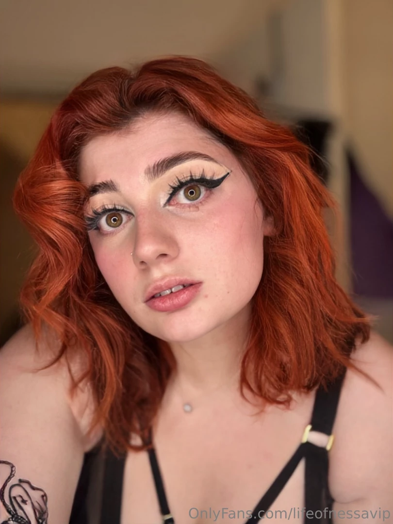 Could you get lost in my eyes part 2 