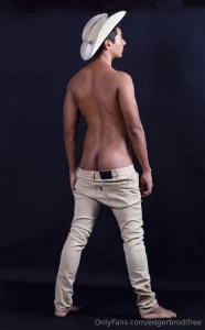 Promo - model tagged hern n contreras 40 off subscribe this beautiful part 6