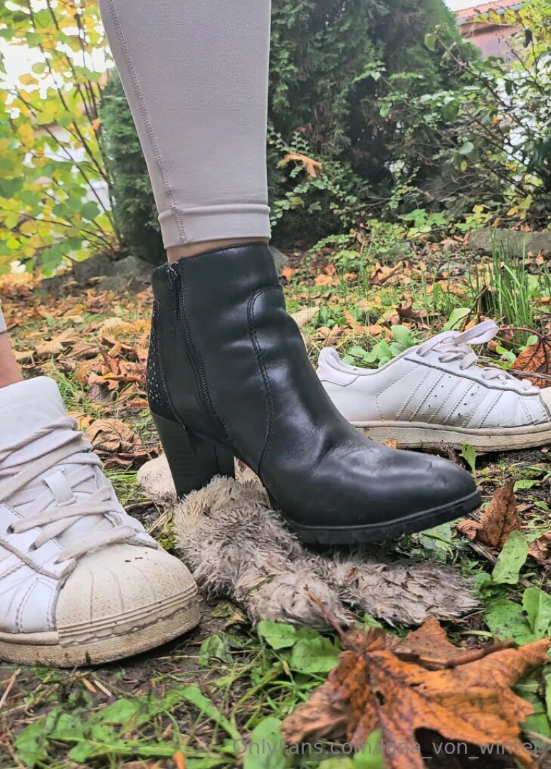 Xxl bunny trample ankle boots amp sneaker pov amp bunny s view a 