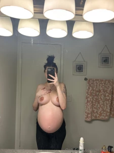 Blacck bred i converted my friend to bbc kimmyk222 https onlyfans com