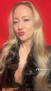 Happy holidays everyone part 11