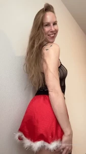 It s 12 days till xmas what are you wishing for mrs claus is being