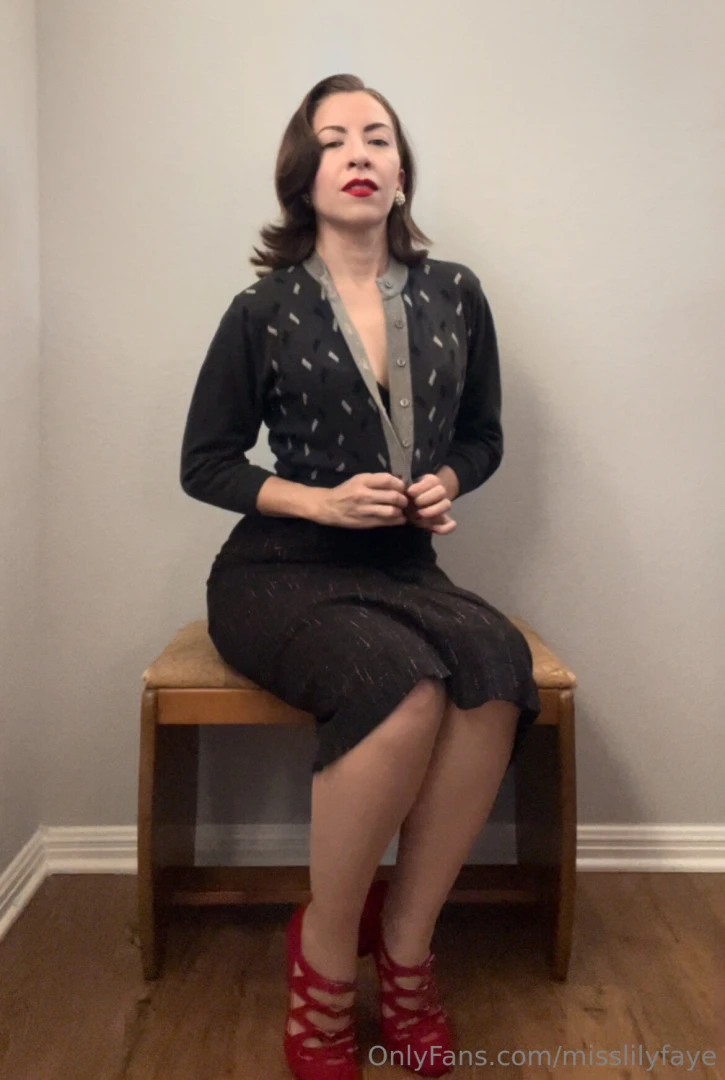 New video i m your secretary i just found out you re going to fire me 