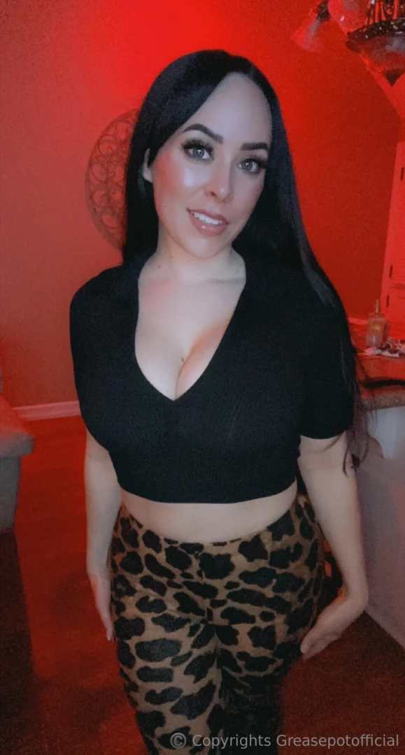 Message first nude only sending it to the ones who ve been down since 