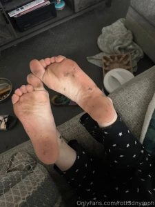 Dirty feet pics i shaved my legs part 5