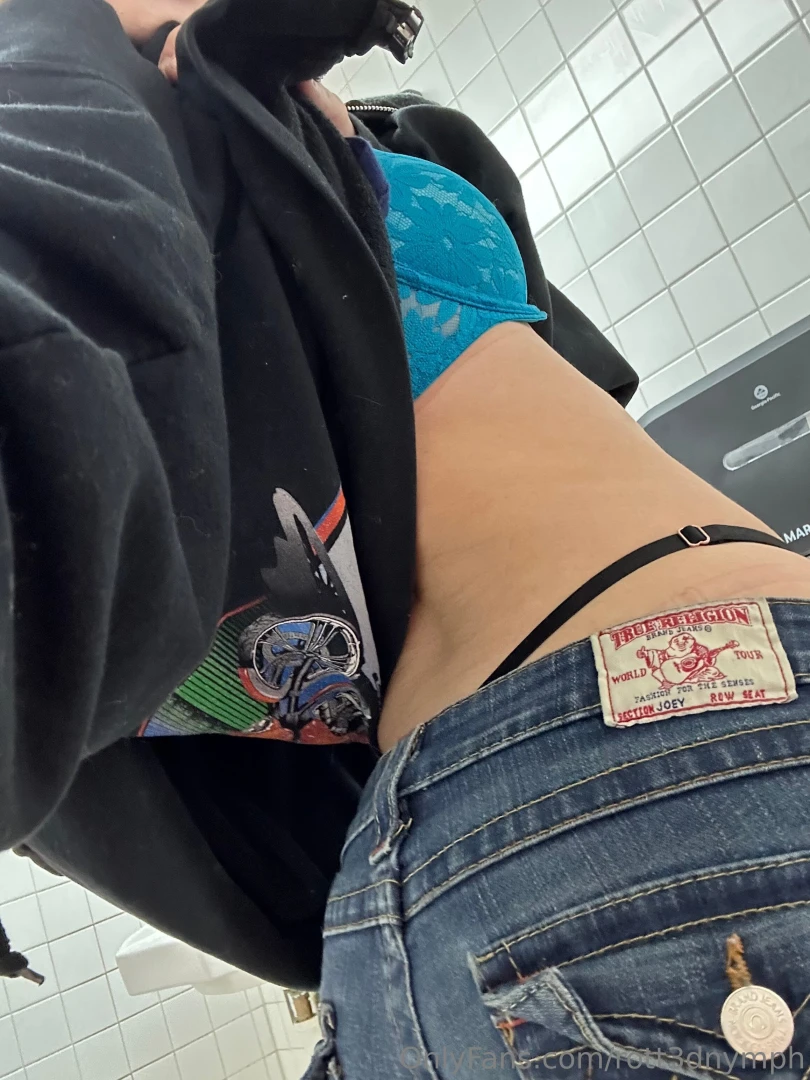 Gas station photo shoot part 13 