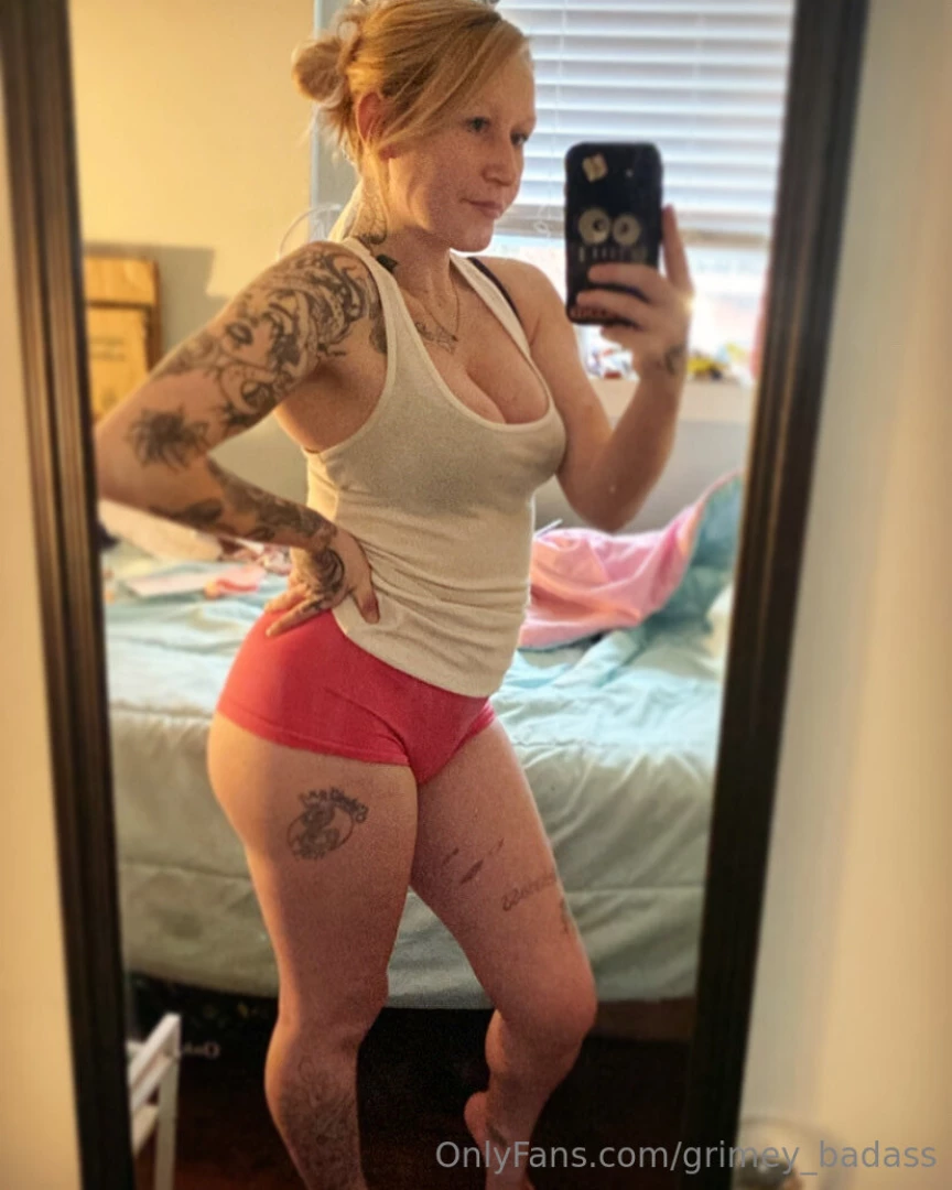 Since my body is looking great and plumpy i m making a comeback get part 1 