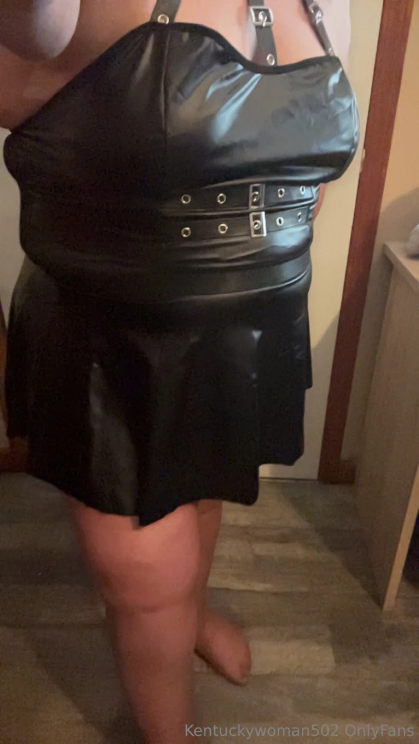 Scroll through my page do you like thick thighs bbw modern mature part 1 
