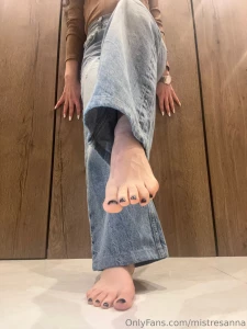 You re so small and insignificant beneath my feet - it would be a part 5