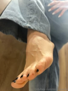 You re so small and insignificant beneath my feet - it would be a part 3