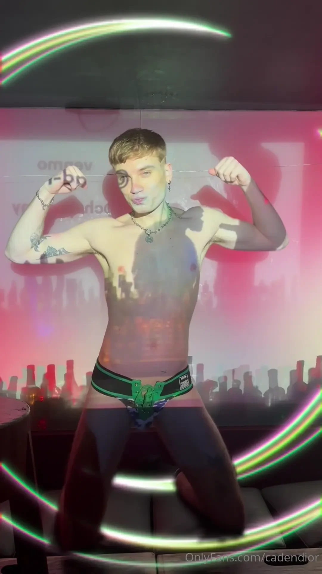 I wish yall could see me go-go dance in real life i love it when sexy 