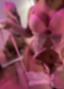 Sakura miku unlock for 21 more photos