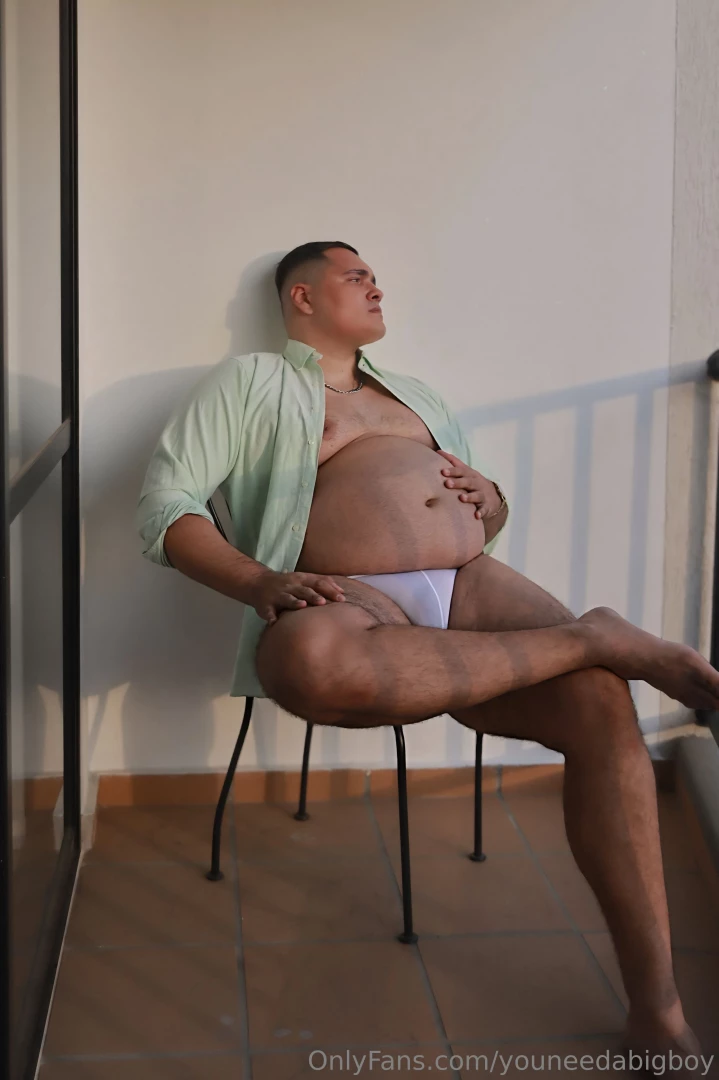 I was recording and taking new photos that you will be able to enjoy 