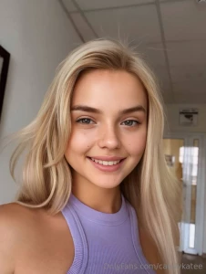 Aria_stark she aria_stark needs your cock more than ever this beauty part 146