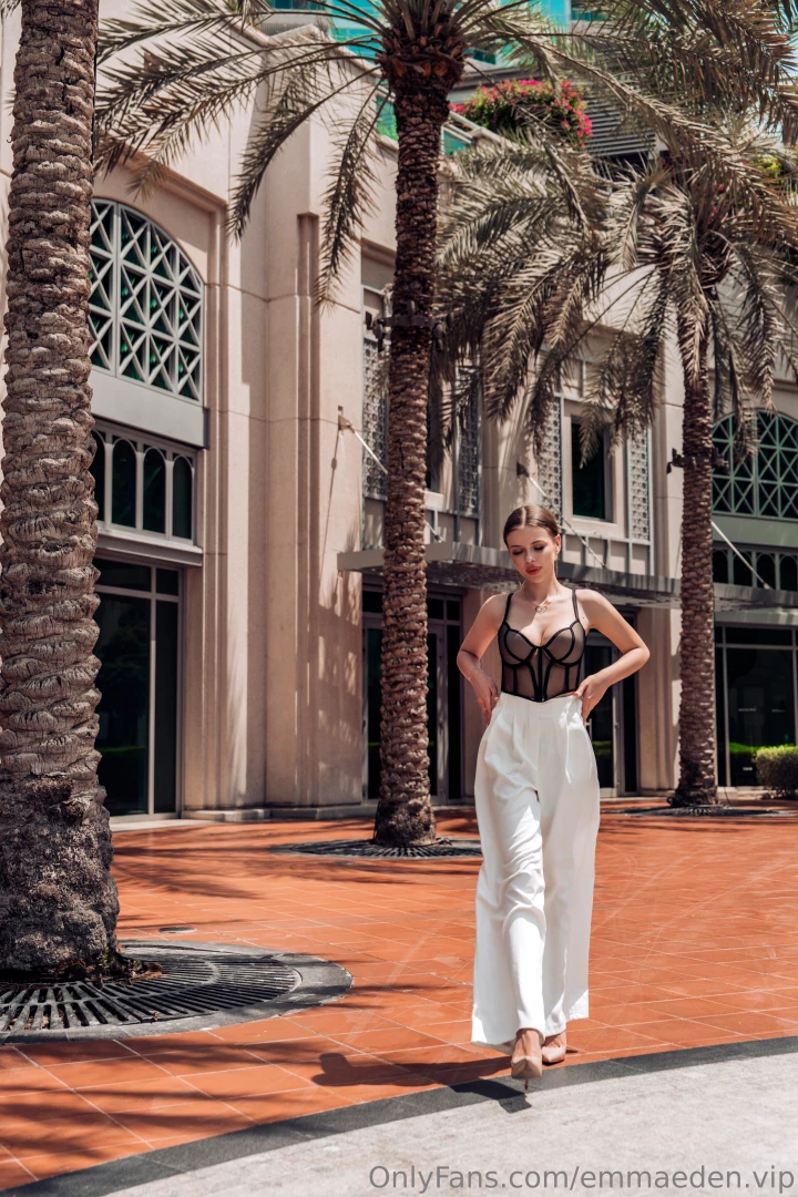 Living in hot countries is a special rhythm that makes you adapt to 