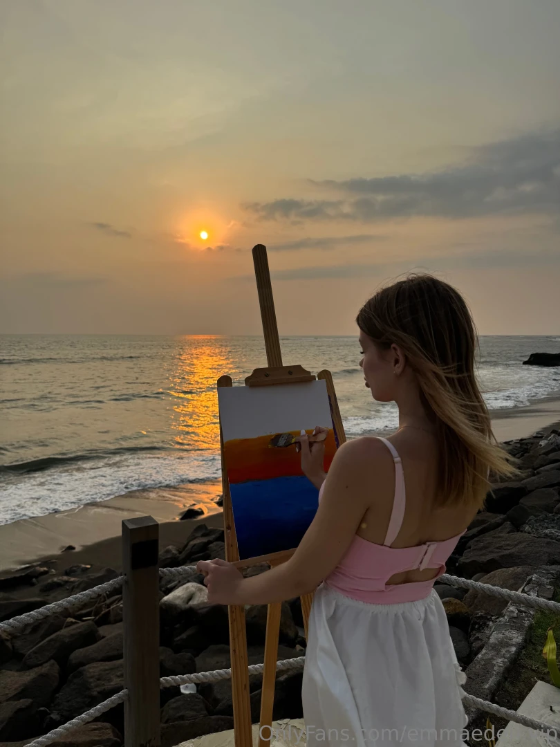 Everyone at least once in his life should try to paint a picture at 