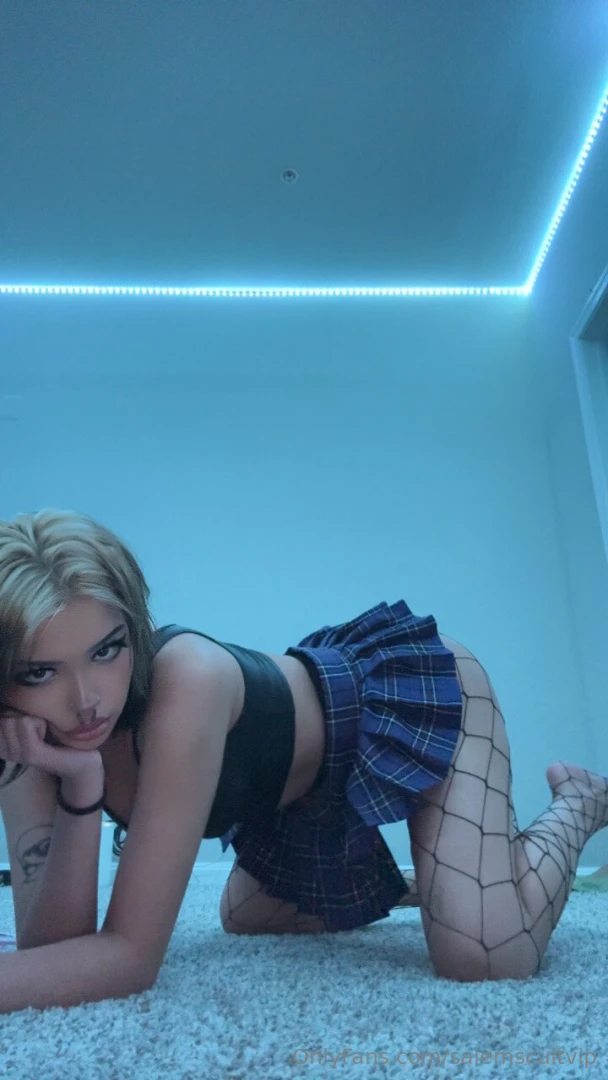 What would you do to my pretty tight pussy 