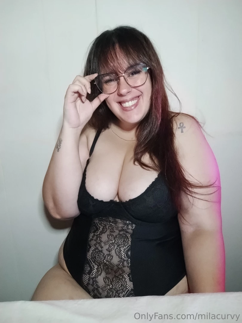 Doing some dick ratings in my new bodysuit who wants to see it 