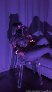 Blacklight egirl petite bodypainting bodypaint blonde part 2