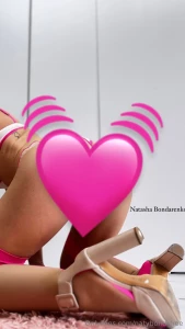 Hey you happy valentine s day would you like to see how this outfit