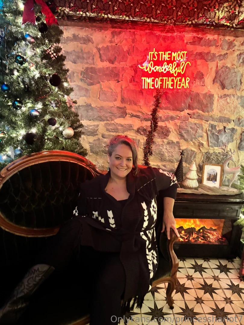 Merry xxxmas treat yourself to a custom video today part 1 