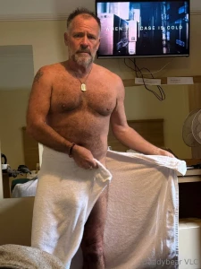 Want to see me take it off part 11