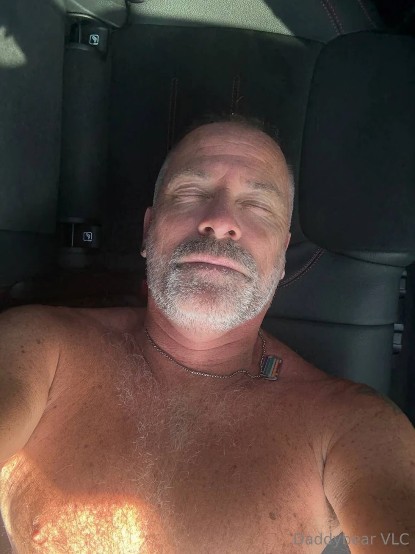 Daddy had to pull over and have some fun after thinking about you 
