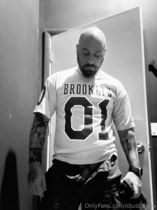 A whole bunch of shit to look at part 8