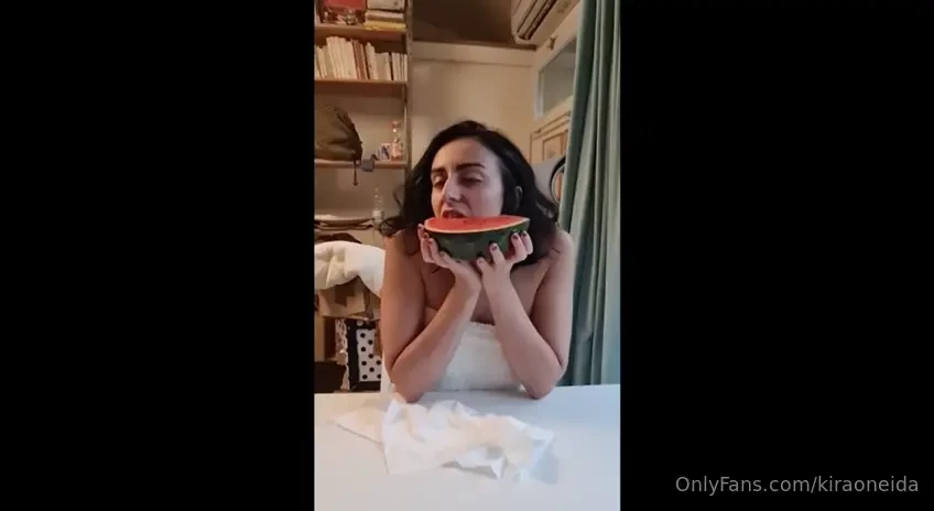 Who loves watermelon i miss summer 