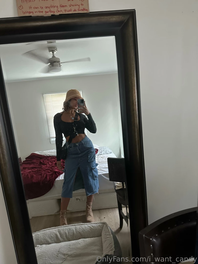 Who wants to go black friday shopping should i do a live tonight 