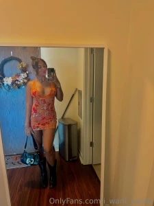 Who wants me to do a live tomorrow