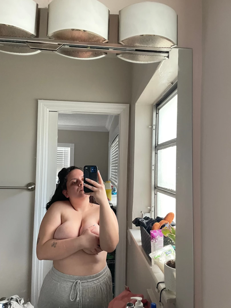 Got all clean so we could get dirty text me for sext and cock rates 