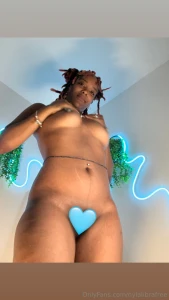 If you re up and horny come get a 1 on 1 sessions with me part 1