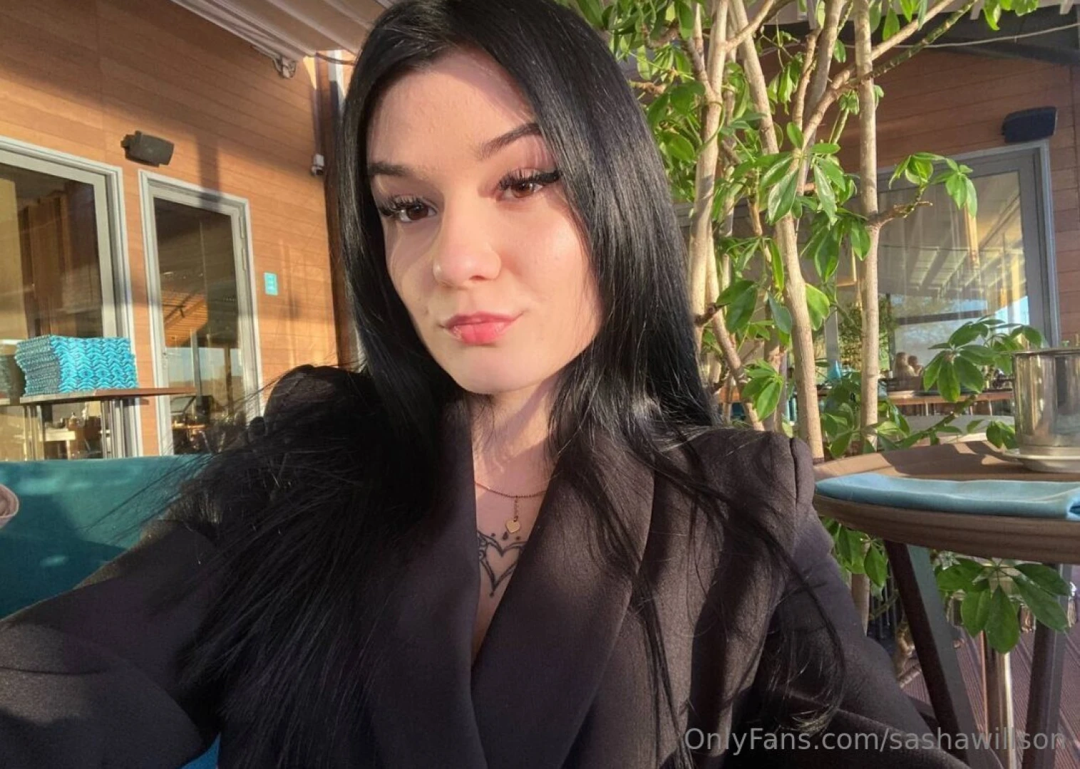 I m a business girl today what are you doing all day 